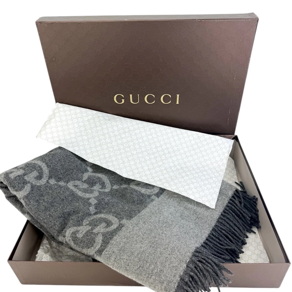 Gucci Charcoal Wool-Cashmere Throw Blanket - Picture 4 of 5